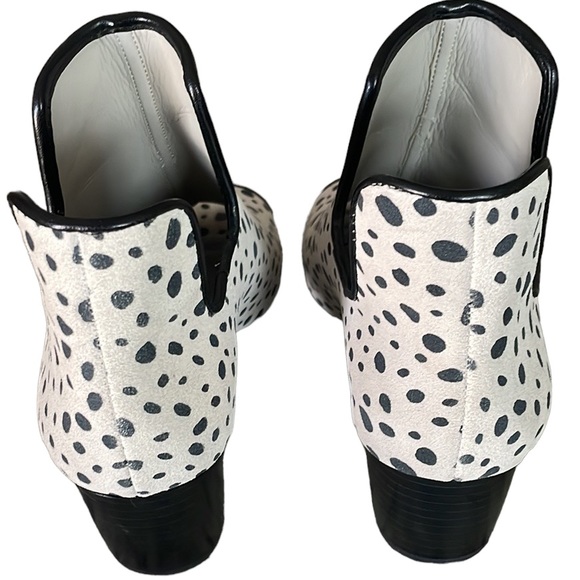 Logo Peep Toe Booties Dalmatian Black and White Print Size 6.5 - Picture 3 of 9